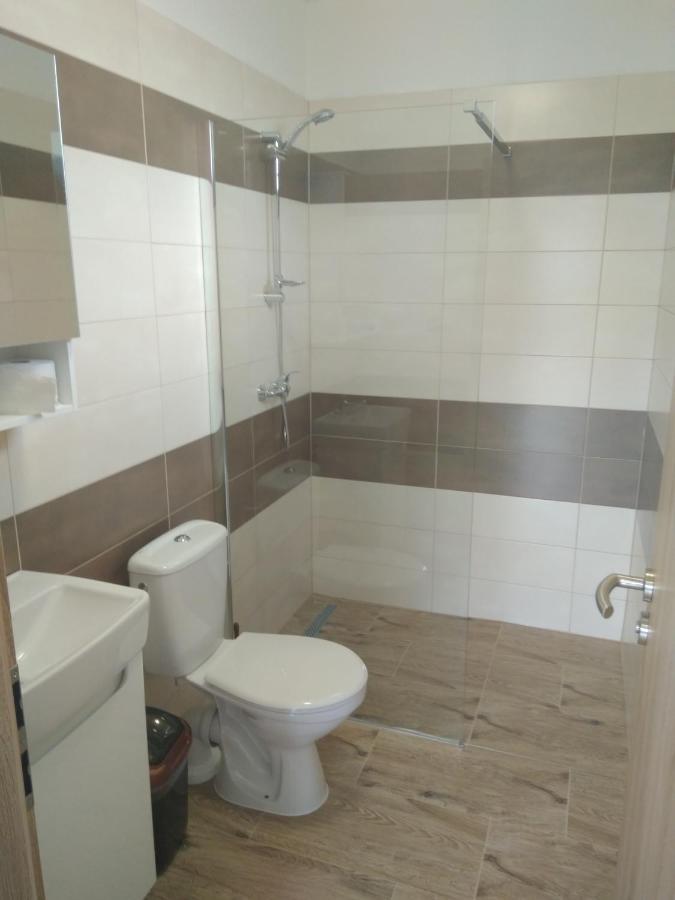 Apartmanove Ubytovanie Vkf Volkovce Luaran gambar