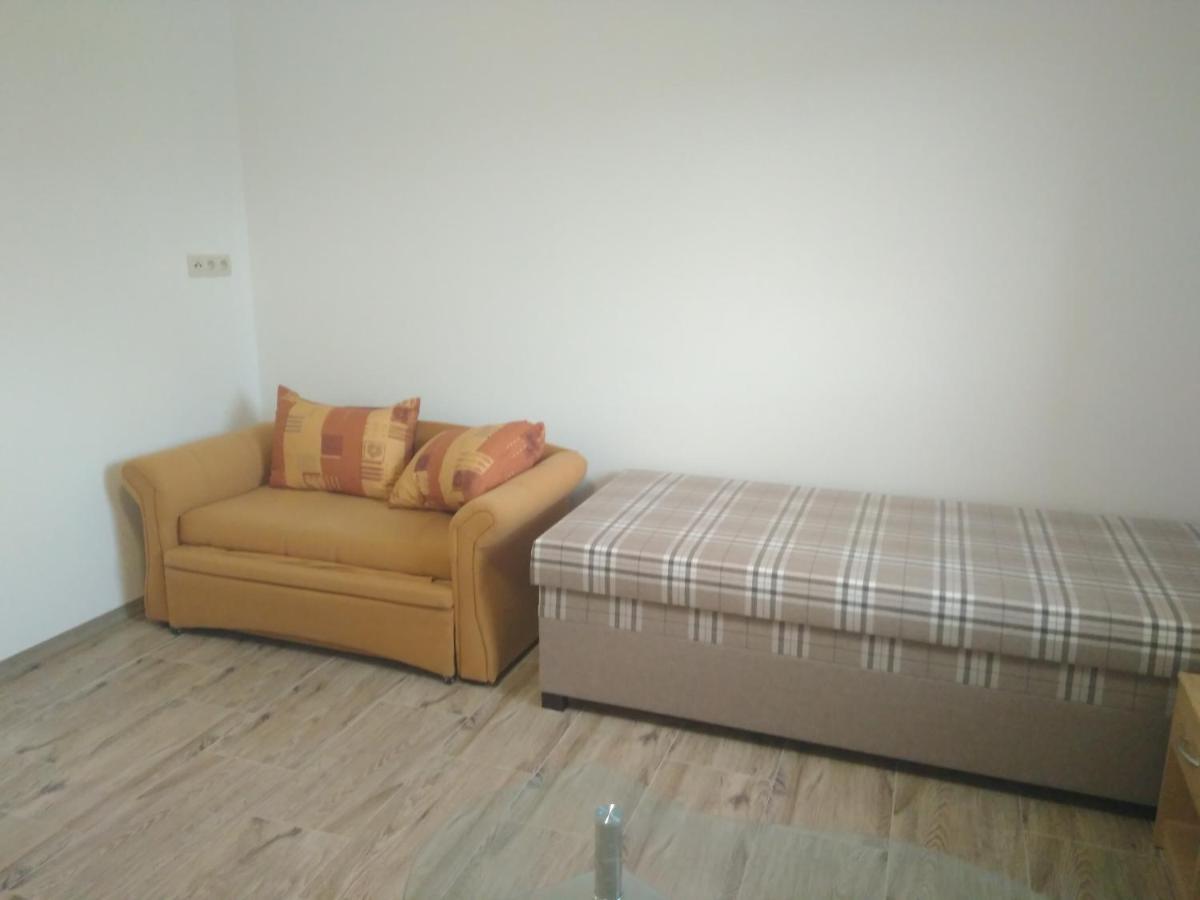 Apartmanove Ubytovanie Vkf Volkovce Luaran gambar